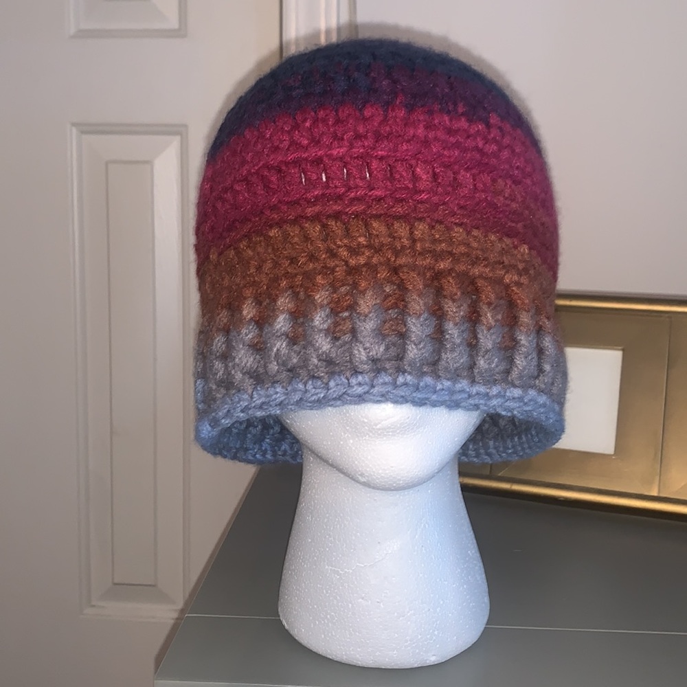 Wool Hat - Picture 4 of 4